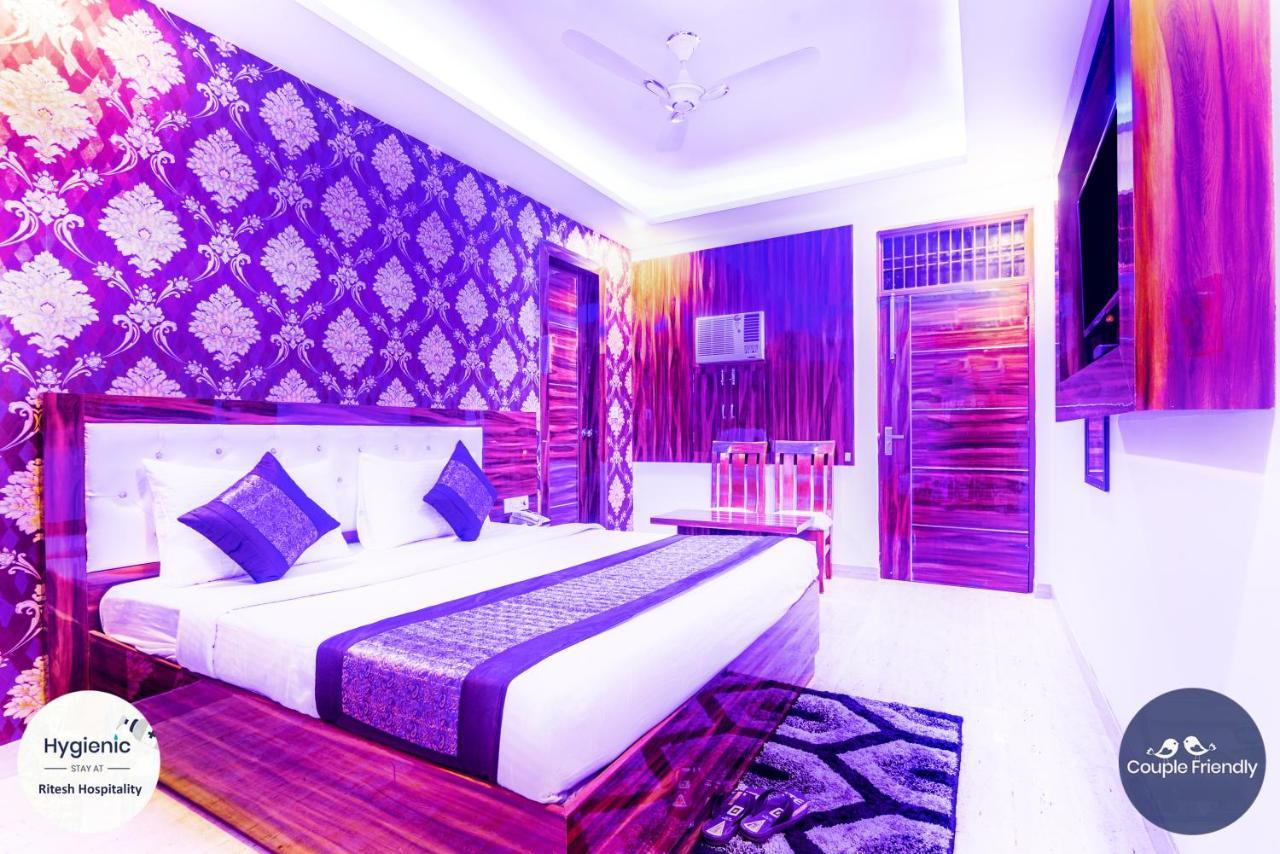 Hotel Fabulous - Delhi International Airport Нью-Дели Экстерьер фото